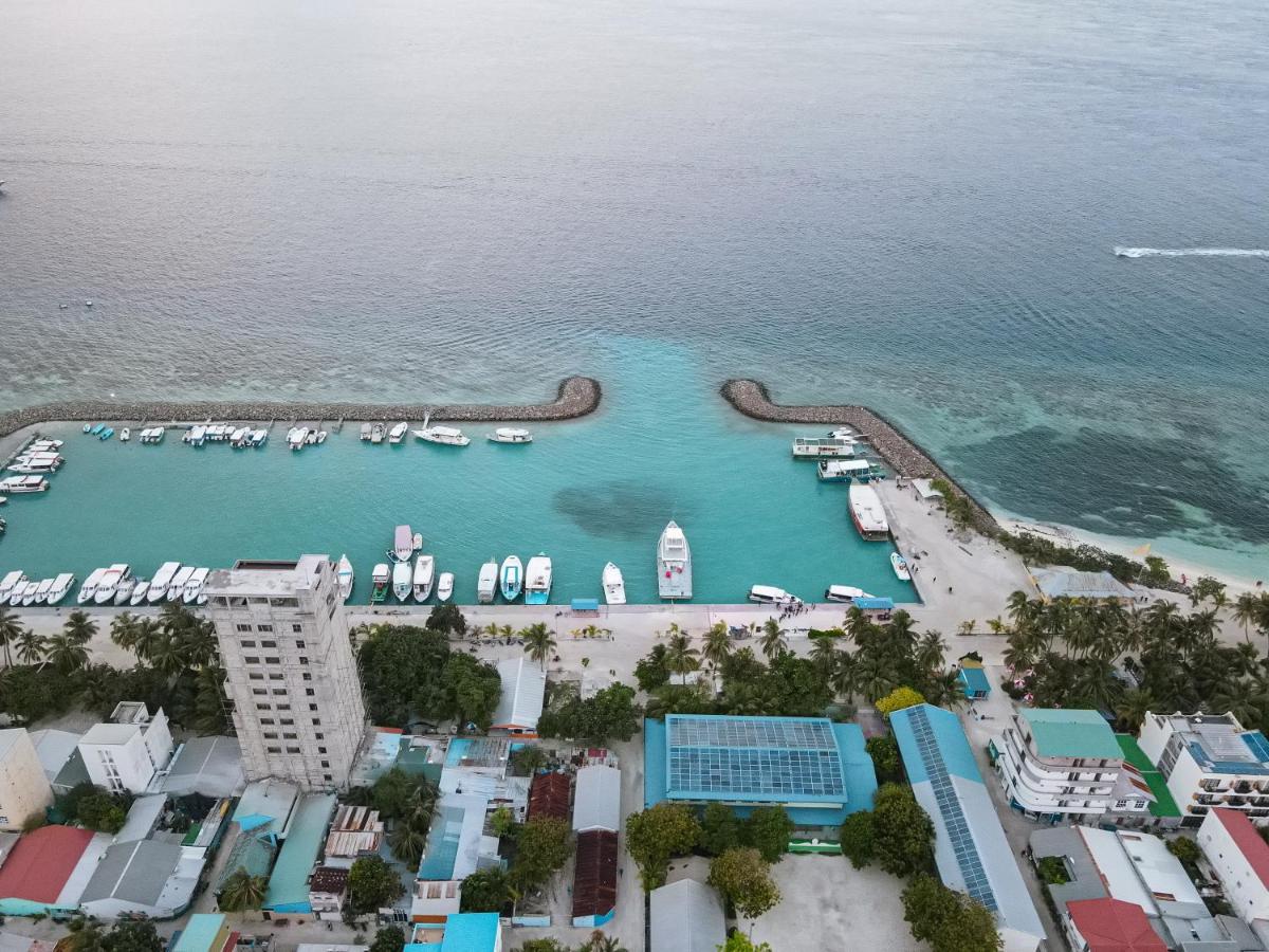 Aquzz Hotel & Spa - Maldives Maafushi Zewnętrze zdjęcie